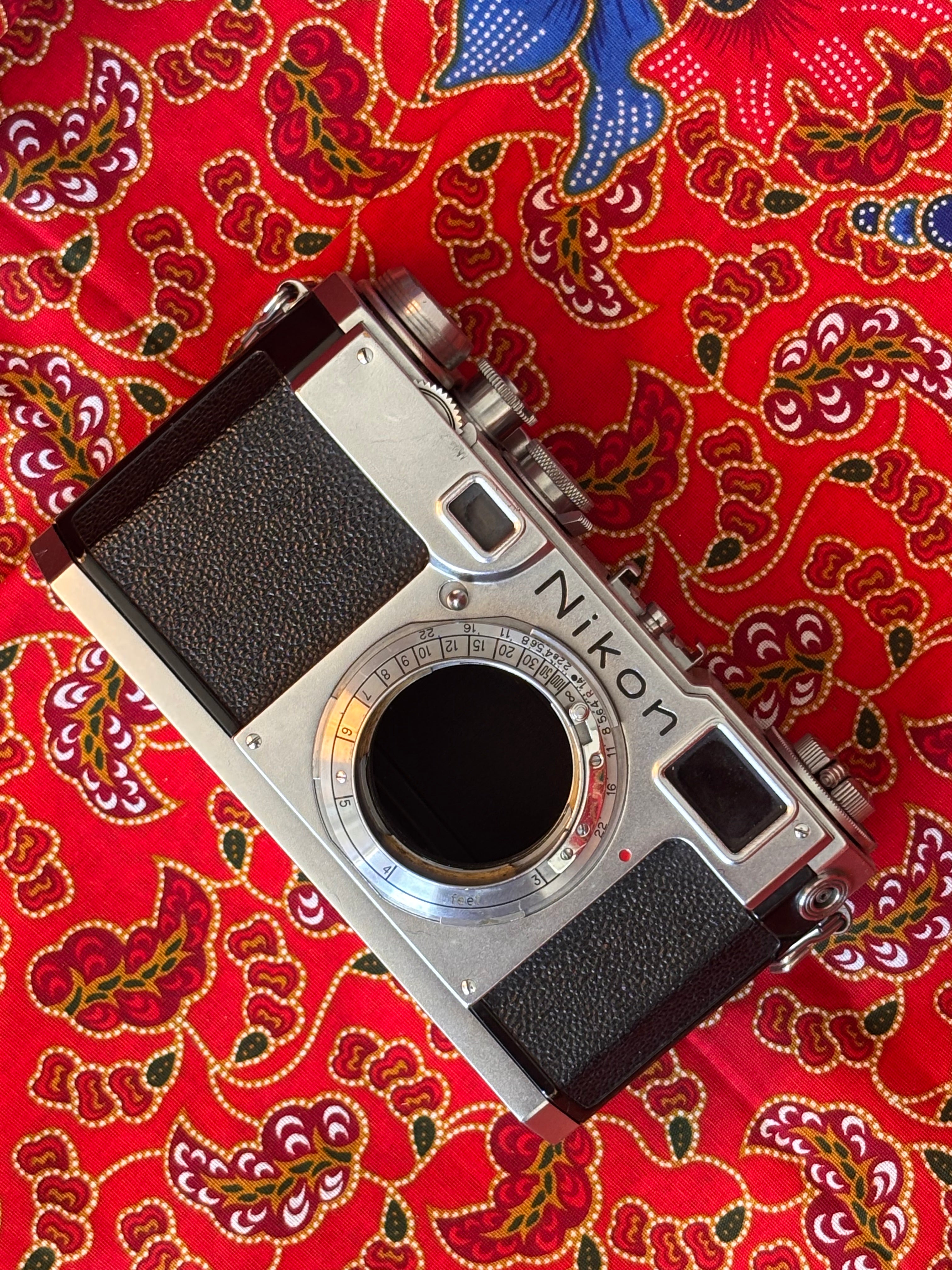 Nikon S2