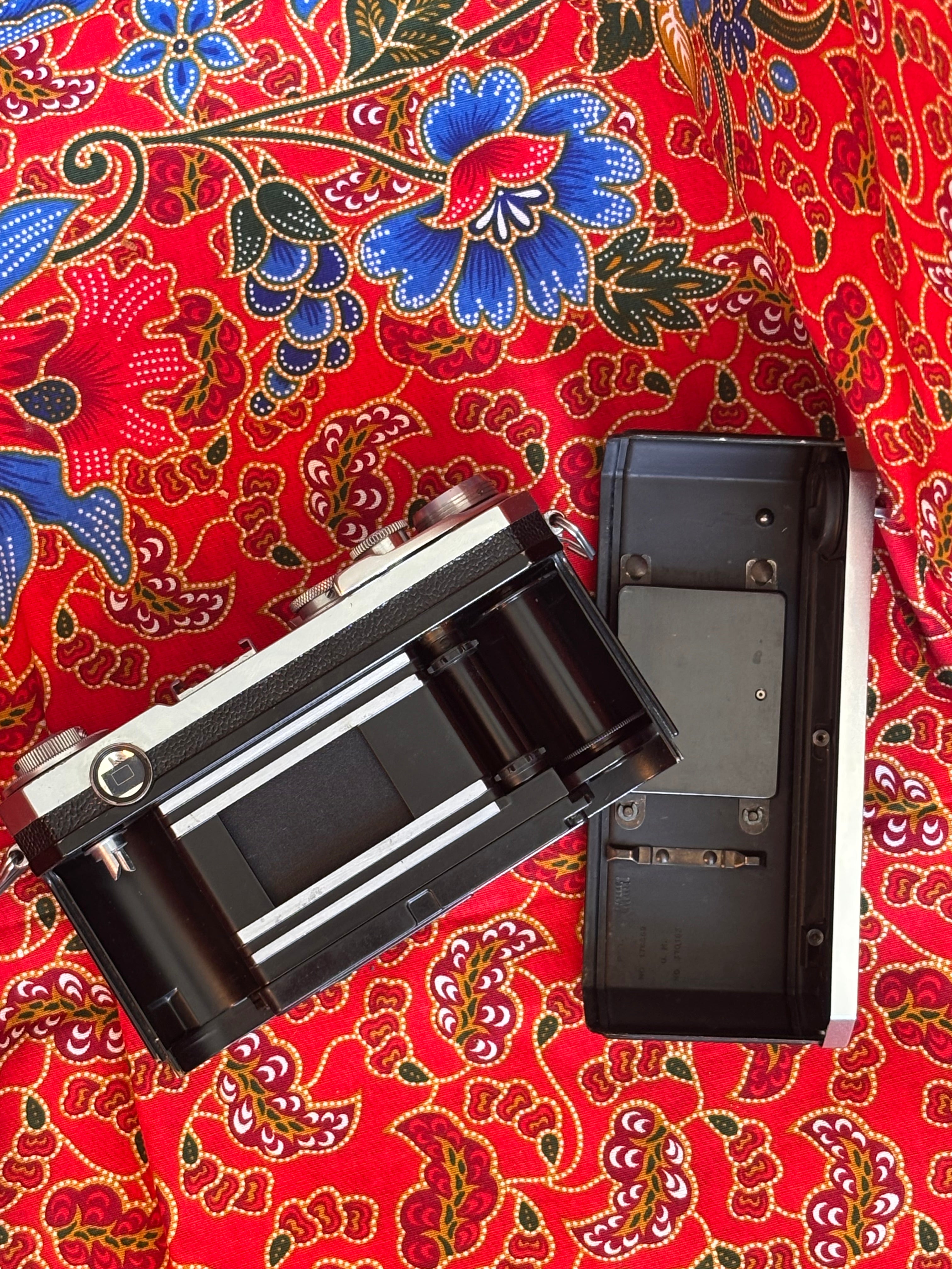 Nikon S2