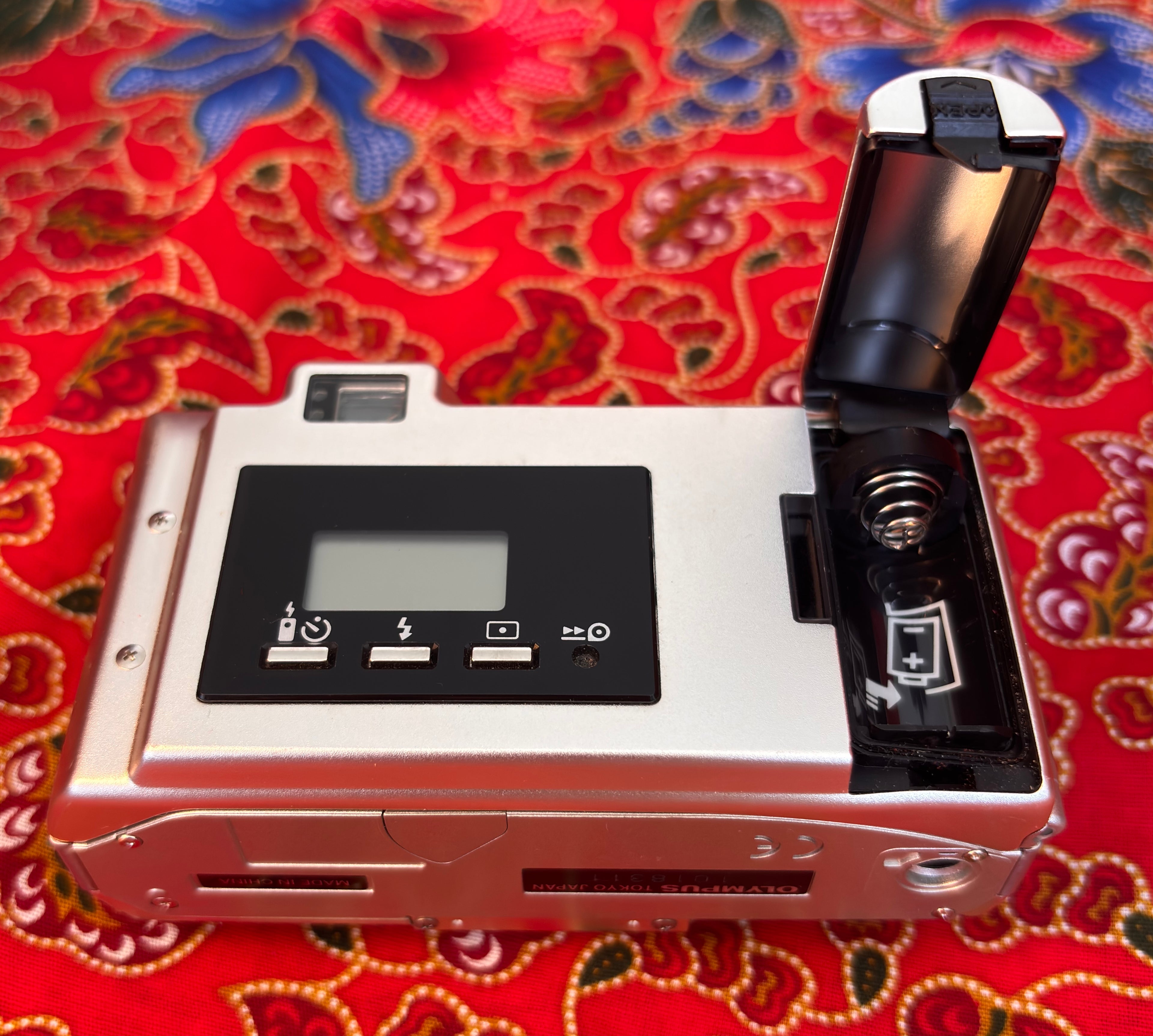Olympus MJU V - Silver