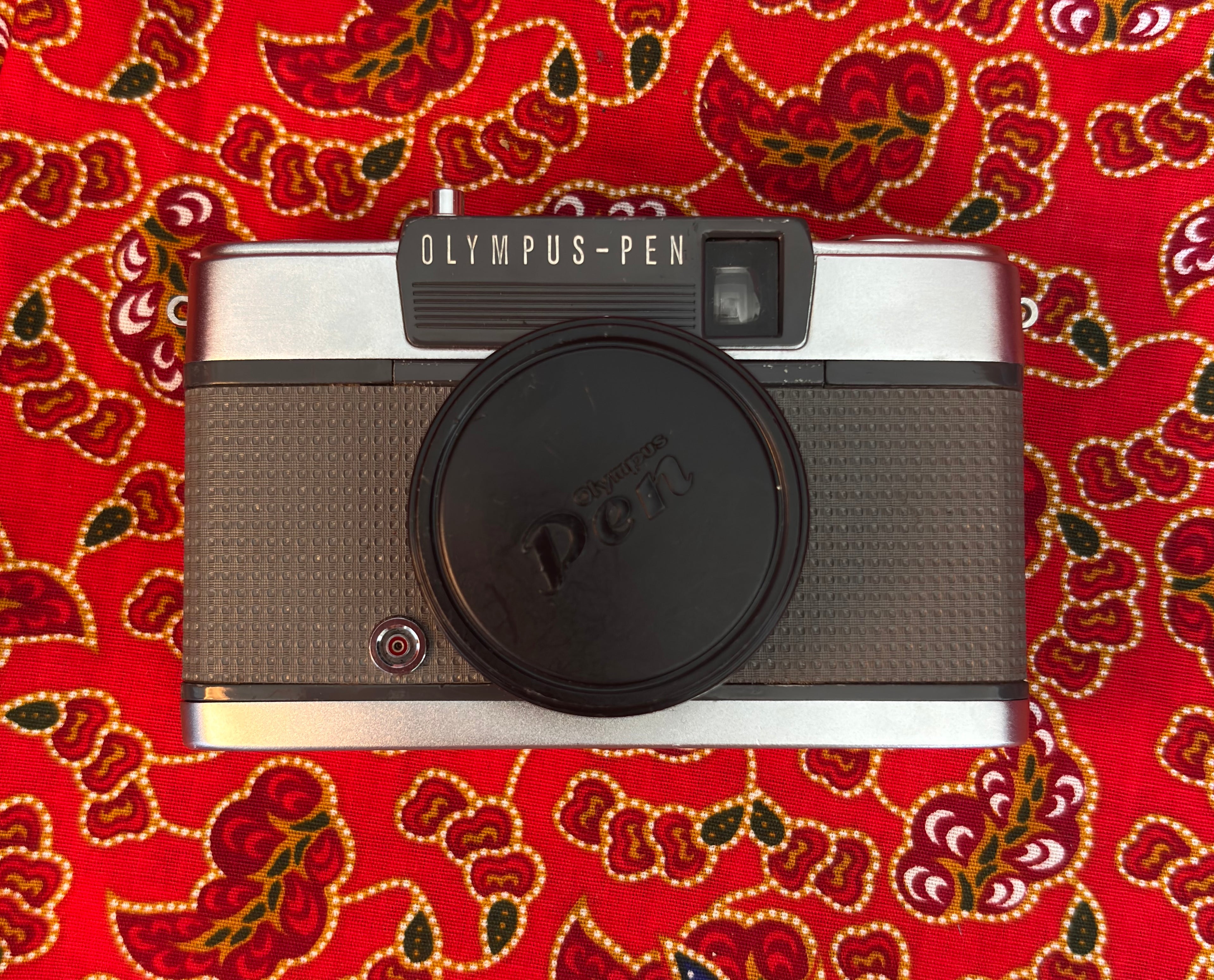 Olympus Pen EE