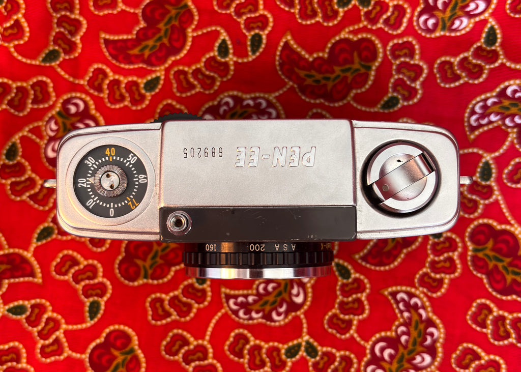 Olympus Pen EE
